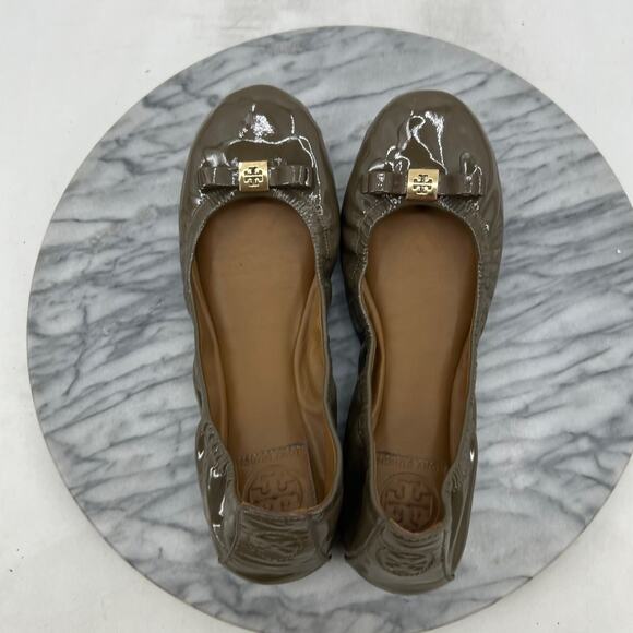 Tory Burch Womens 8 Ballet Flats Moss Eddie Bow Patent Leather Glossy 22128516 - Picture 6 of 13